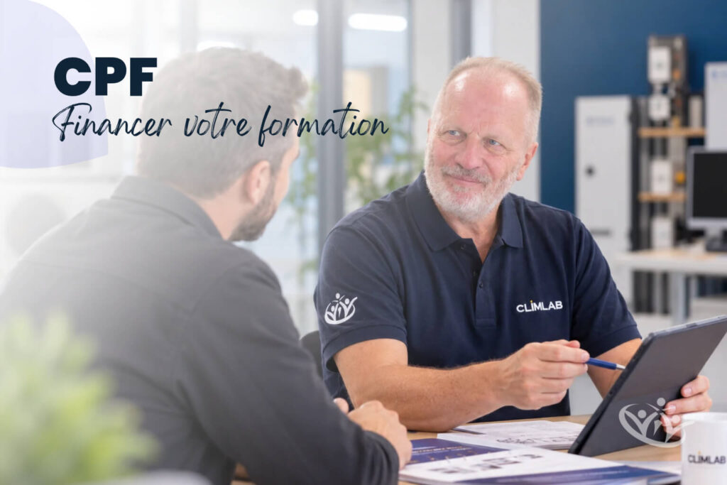 Frédérique, formateur Climlab, accompagne un professionnel dans son parcours de formation.